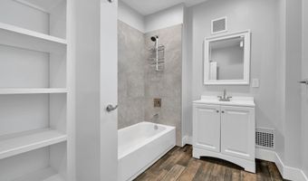 415 FRANKLIN St, Reading, PA 19611