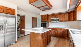 121 Summershade Ct, Amherst, NY 14051