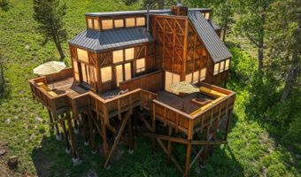 1008 Bear Valley Rd, Bear Valley, CA 95223