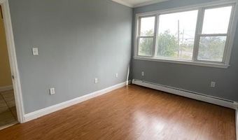 14 MEADOW St, Bayonne, NJ 07002