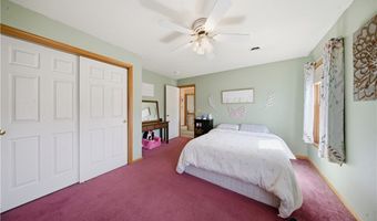 1151 Virginia Dr, Alden, NY 14004
