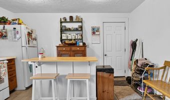 26 Humphrey Pl, Athol, MA 01331