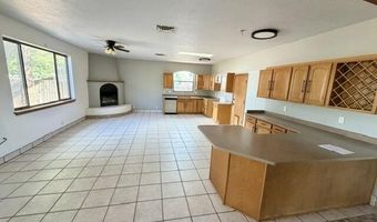 1770 Betts Ln, Bosque Farms, NM 87068