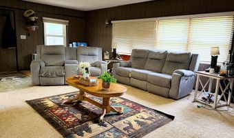 4720 State Highway 39, Aurora, MO 65605
