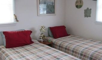 9 Central Pl, Bourne, MA 02532