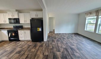 70 Shepherd Dr, Bangor, ME 04401