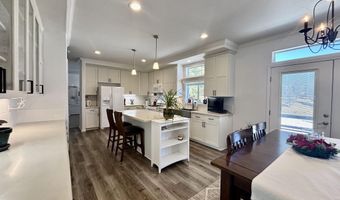 22 Laguna Rd, Angel Fire, NM 87710