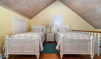 237 Sea Dreams Dr, Atlantic Beach, NC 28512