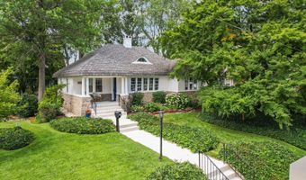 271 Washington Ter, Audubon, NJ 08106