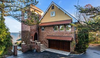 18 Belvidere Rd, Atlantic Highlands, NJ 07716