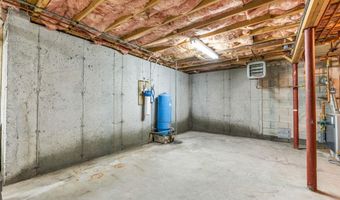 5 Sullivan Dr, Bow, NH 03304