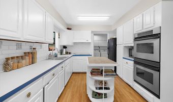 12112 FAITH Ln, Bowie, MD 20715