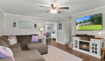1406 Dan Ave, Albertville, AL 35950