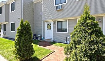 66 Girard Ave 312, Newport, RI 02840