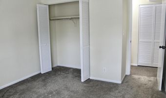 7904 INVERTON Rd 204, Annandale, VA 22003