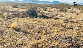 112 Colusa Rd, Apple Valley, CA 92307