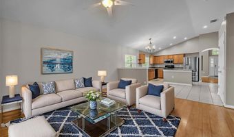 7601 WILTSHIRE PARK Pl, Apollo Beach, FL 33572