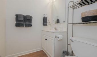 128 N Rhode Island Ave, Atlantic City, NJ 08401