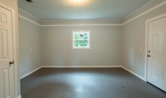 2623 Hatch Pkwy N, Baxley, GA 31515