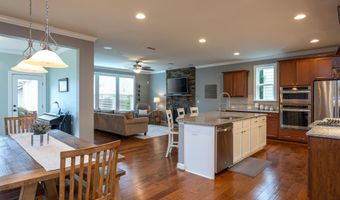 3913 Chapel Oak Dr, Apex, NC 27502