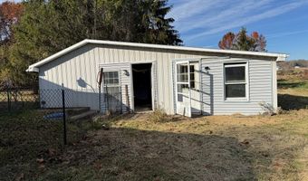 1320 Lake Dr, Ashland, OH 44805