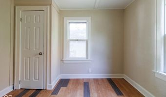 228 E 29th St, Anderson, IN 46016