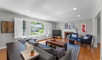 5121 BALTAN Rd, Bethesda, MD 20816