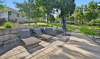 1066 Lake Viking Ter, Altamont, MO 64620