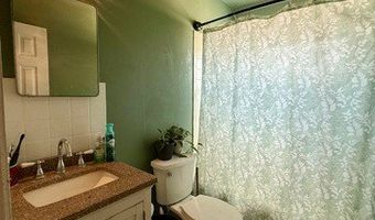 1107 S 11TH St, Artesia, NM 88210