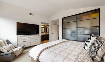 1129 Clarke Ln, Alameda, CA 94502