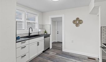 2641 Sidney St, Alton, IL 62002