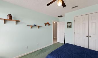 222 W HOPE Ct, Bear, DE 19701