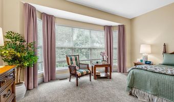 1533 Dietrich Place Ct, Ballwin, MO 63021