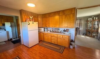 716 5th Ave, Ackley, IA 50601