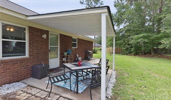 340 Hunters Branch Dr, Allenhurst, GA 31301