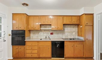 1454 ROXANNA Rd NW, Washington, DC 20012