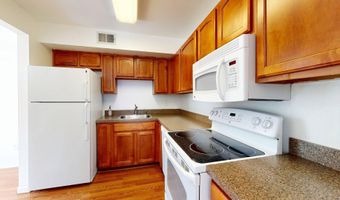 2201 S Huron Pkwy 1, Ann Arbor, MI 48104