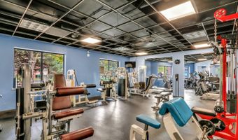 1107 S Old Wilke Rd 201, Arlington Heights, IL 60005