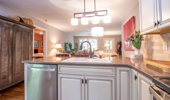 344 Gibson St, Abingdon, VA 24210