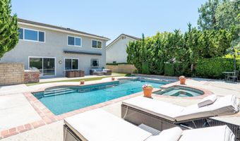 5557 Adelina Ct, Agoura Hills, CA 91301