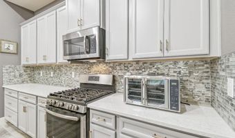 6442 MAIDEN SEA Dr, Apollo Beach, FL 33572