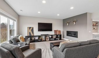 1315 Bailey Ct, Adel, IA 50003