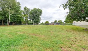 222 Northgate Cir, Boiling Springs, SC 29316