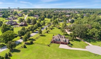10849 Rosehaven Ln, Bentonville, AR 72712