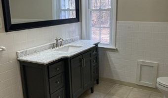 80 Carmel Rd 5, Andover, MA 01810