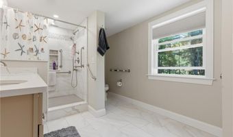 1864 Flat River Rd, Coventry, RI 02816