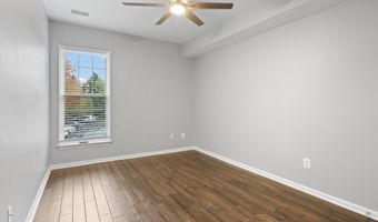 5947 FOUNDERS HILL Dr 201, Alexandria, VA 22310