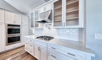 8620 Estrelita Dr, Las Vegas, NV 89128