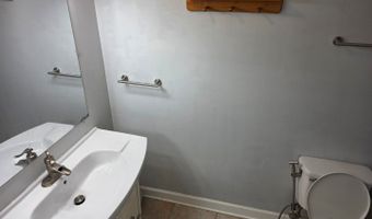 1719 W Lexington Dr, Arlington Heights, IL 60004
