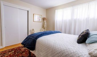 209 Whitehall Rd, Albany, NY 12209